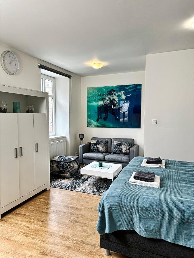 Gallery Apartments Liberec Ngoại thất bức ảnh