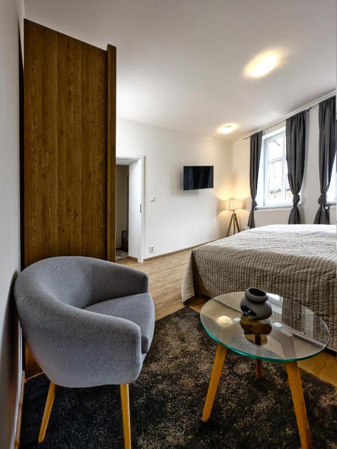 Gallery Apartments Liberec Ngoại thất bức ảnh