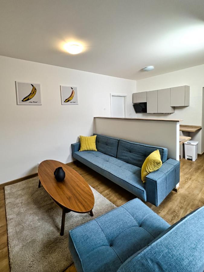 Gallery Apartments Liberec Ngoại thất bức ảnh